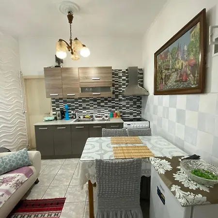 Apartment Marinos *